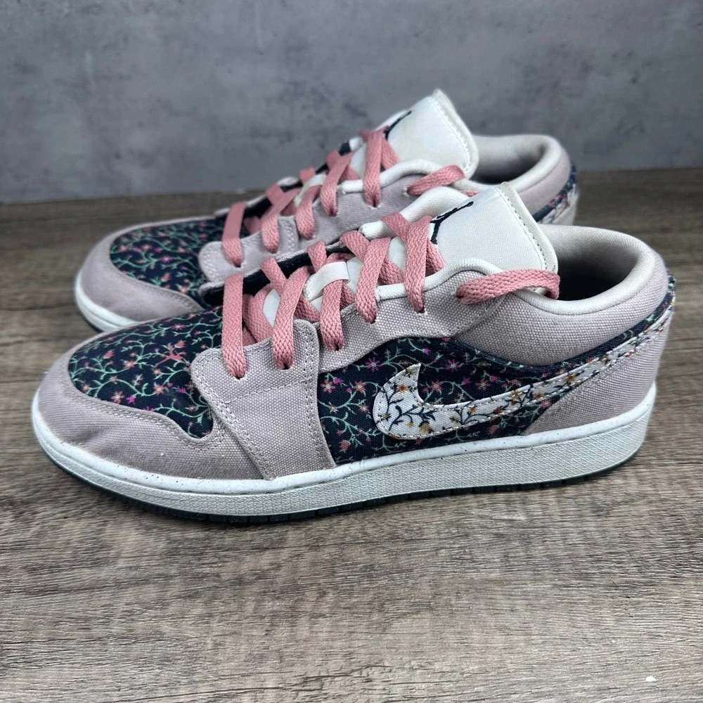 NIke~Girl's~Air Jordan 1 Low SE 